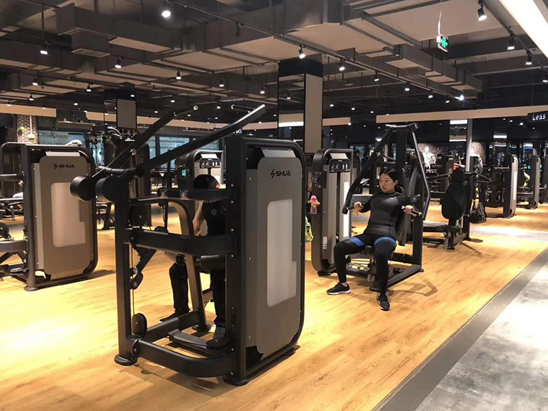 壹号娱乐智能健身器材