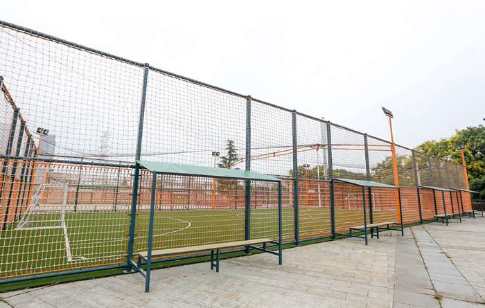 广西健身器材厂家-壹号娱乐五人制足球场