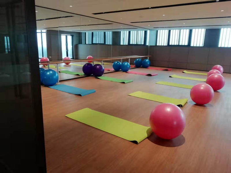 房地产健身房器材,企事业单位健身器材-广西壹号娱乐体育健身器材有限公司